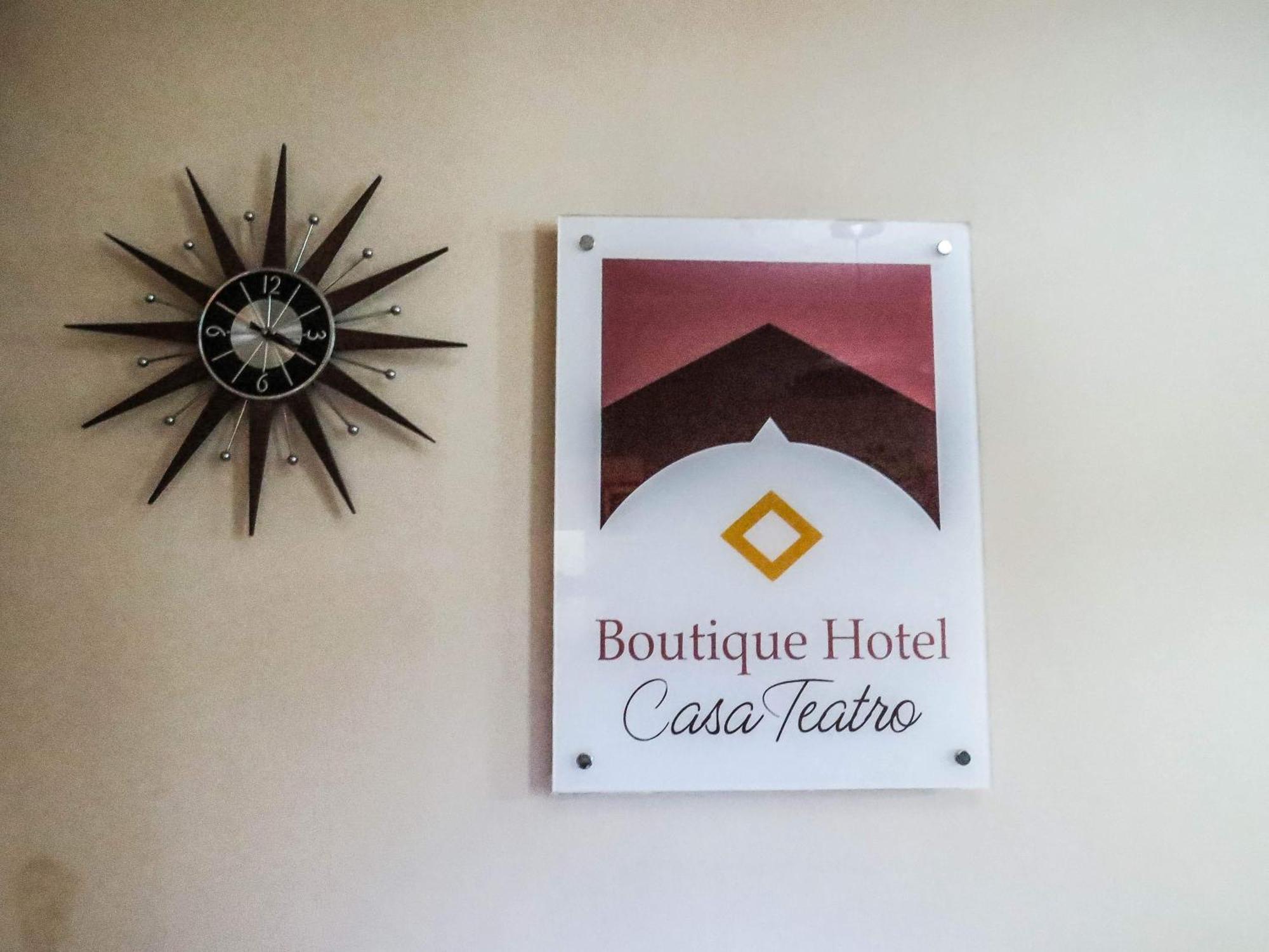 Boutique Hotel Casa Teatro มาเนาส์ ภายนอก รูปภาพ