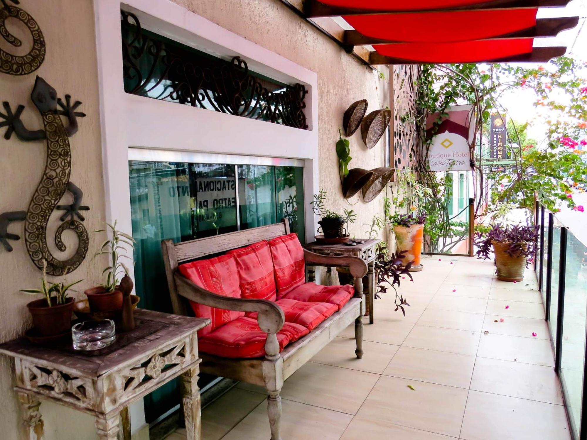 Boutique Hotel Casa Teatro มาเนาส์ ภายนอก รูปภาพ
